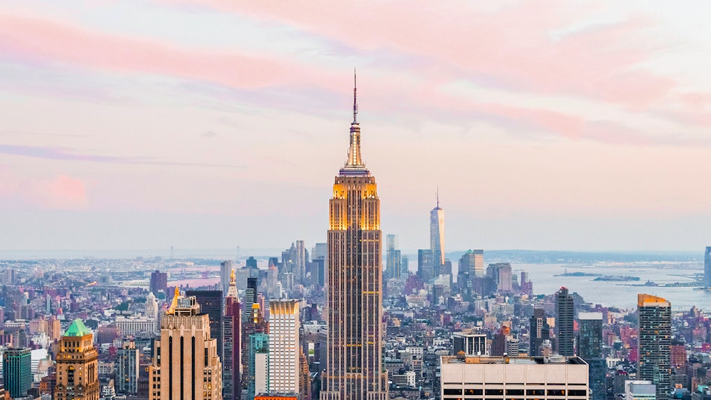 Visit the Empire State Building Travel Guide